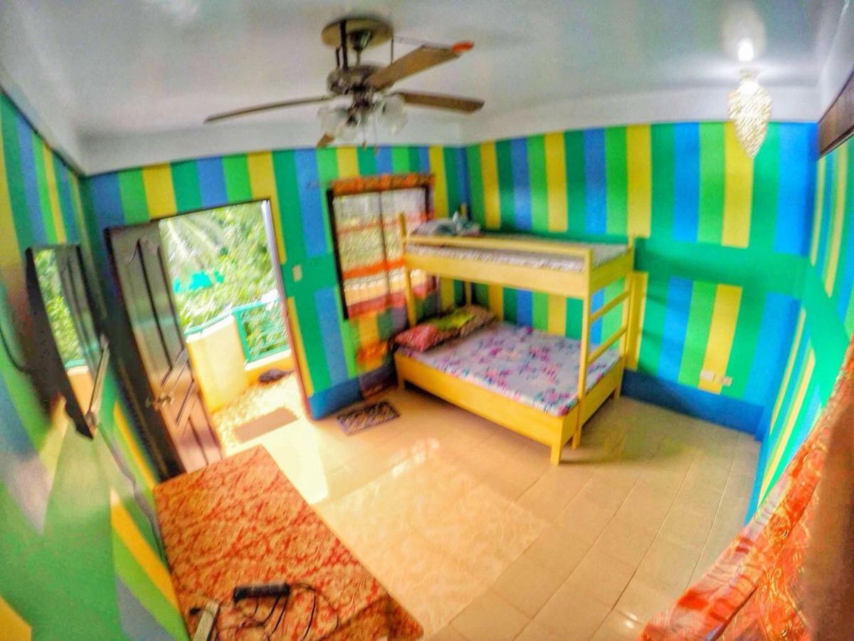 Tagaytay Bloom Breeze Cruz Apartelle Tagaytay City Exterior photo