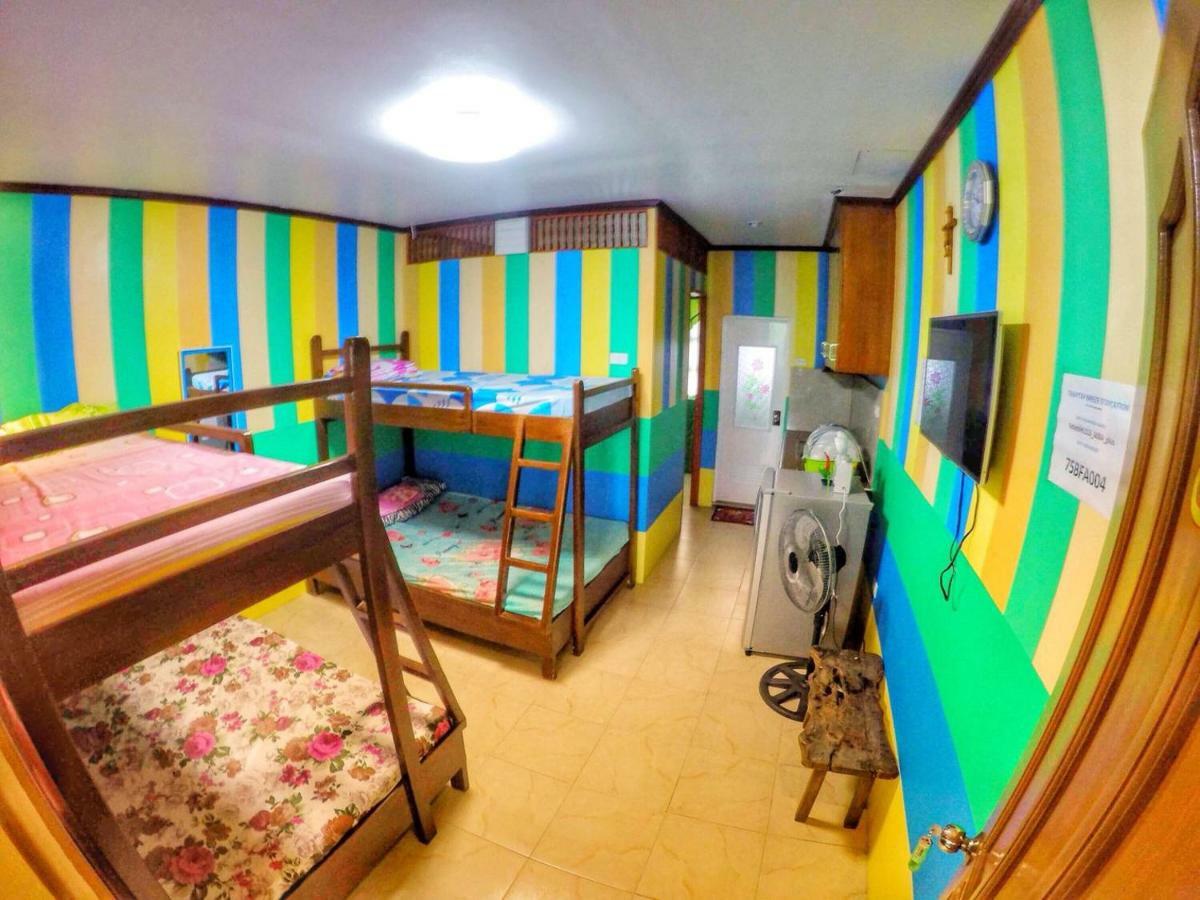Tagaytay Bloom Breeze Cruz Apartelle Tagaytay City Exterior photo